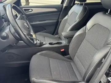 Renault Arkana 1.6 hybrid 2022