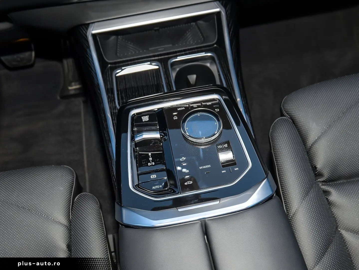 740d xDrive M Sport HuD Pano Sky Lounge Standhzg