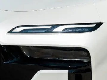 740d xDrive M SPORT.SOFTC.SKY.MASSAGE.AHK.5 100