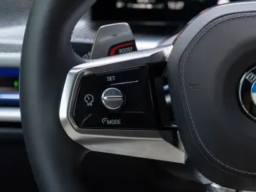 740d xDrive M SPORT.SOFTC.SKY.MASSAGE.AHK.5 100