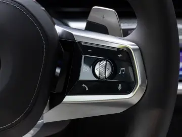 740d xDrive M SPORT.SOFTC.SKY.MASSAGE.AHK.5 100