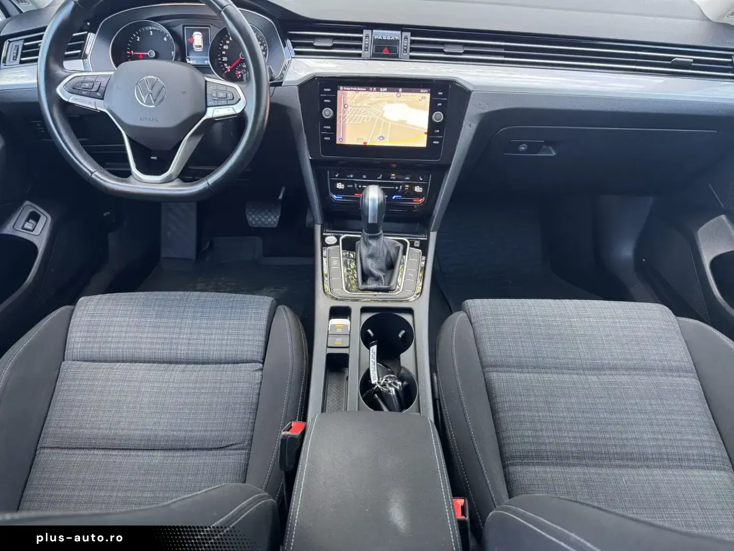 Volkswagen Passat 2021 2.0 diesel 200 cp