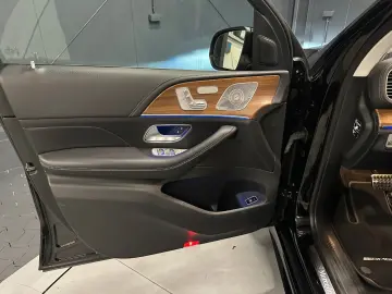 GLS 350 d 4Matic AMG 21Zoll Glasdach HIFI HUD