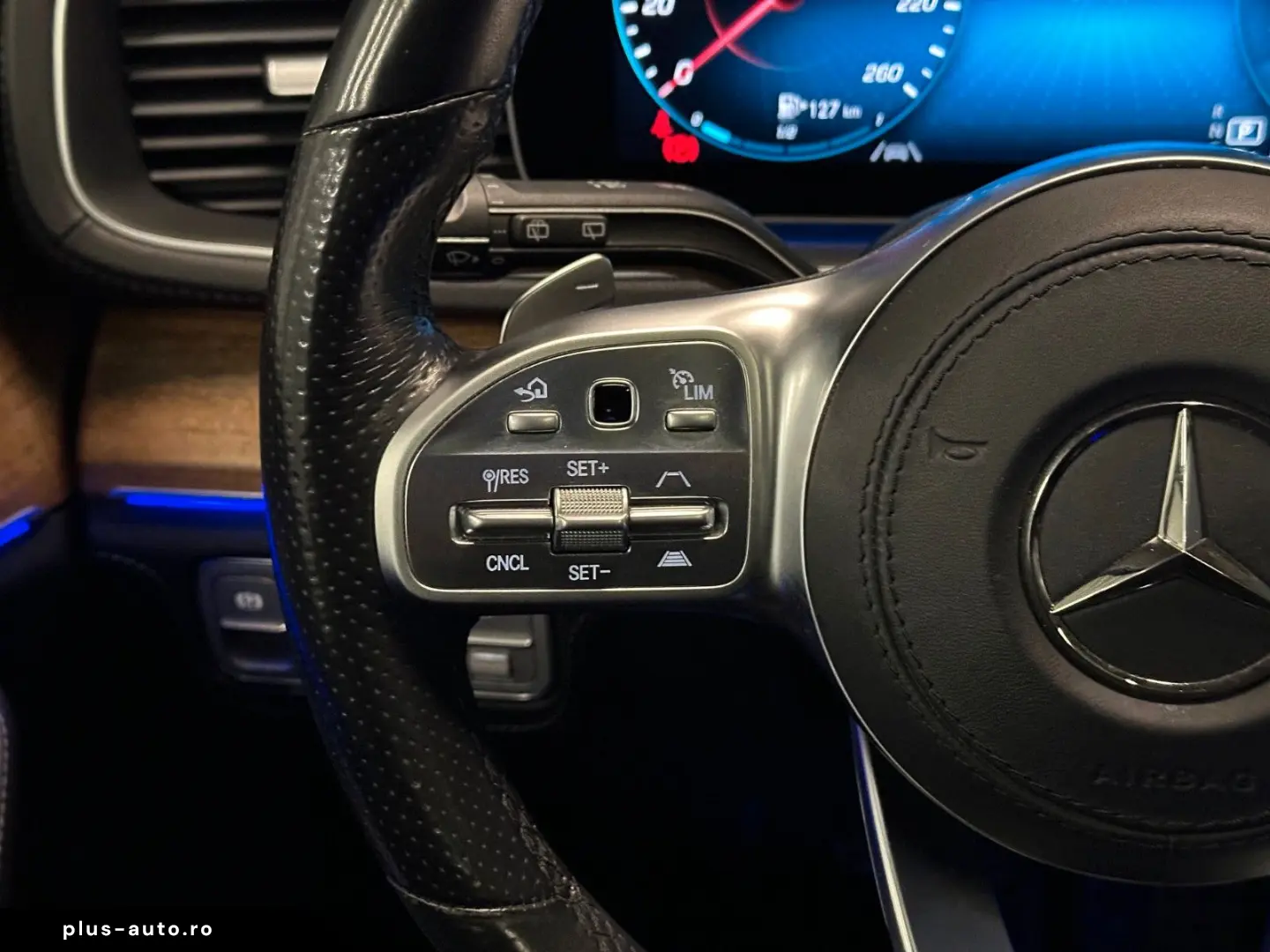 GLS 350 d 4Matic AMG 21Zoll Glasdach HIFI HUD