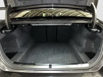 520d Limousine Professional  LC Prof  PA Prof  M