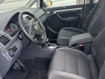 Volkswagen Touran cutie automata 7