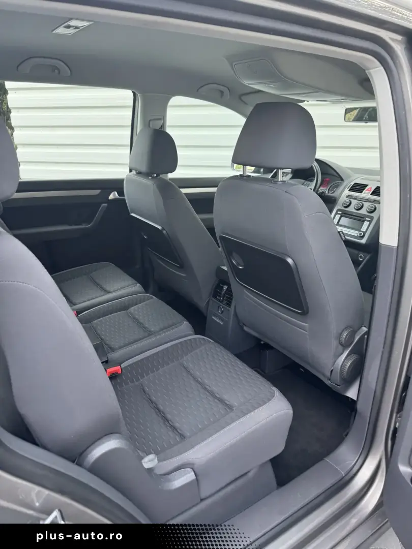 Volkswagen Touran cutie automata 7