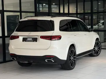 GLS 400d 4.M  AMG DESIGNO NIGHT ACC PANO MASSAGE