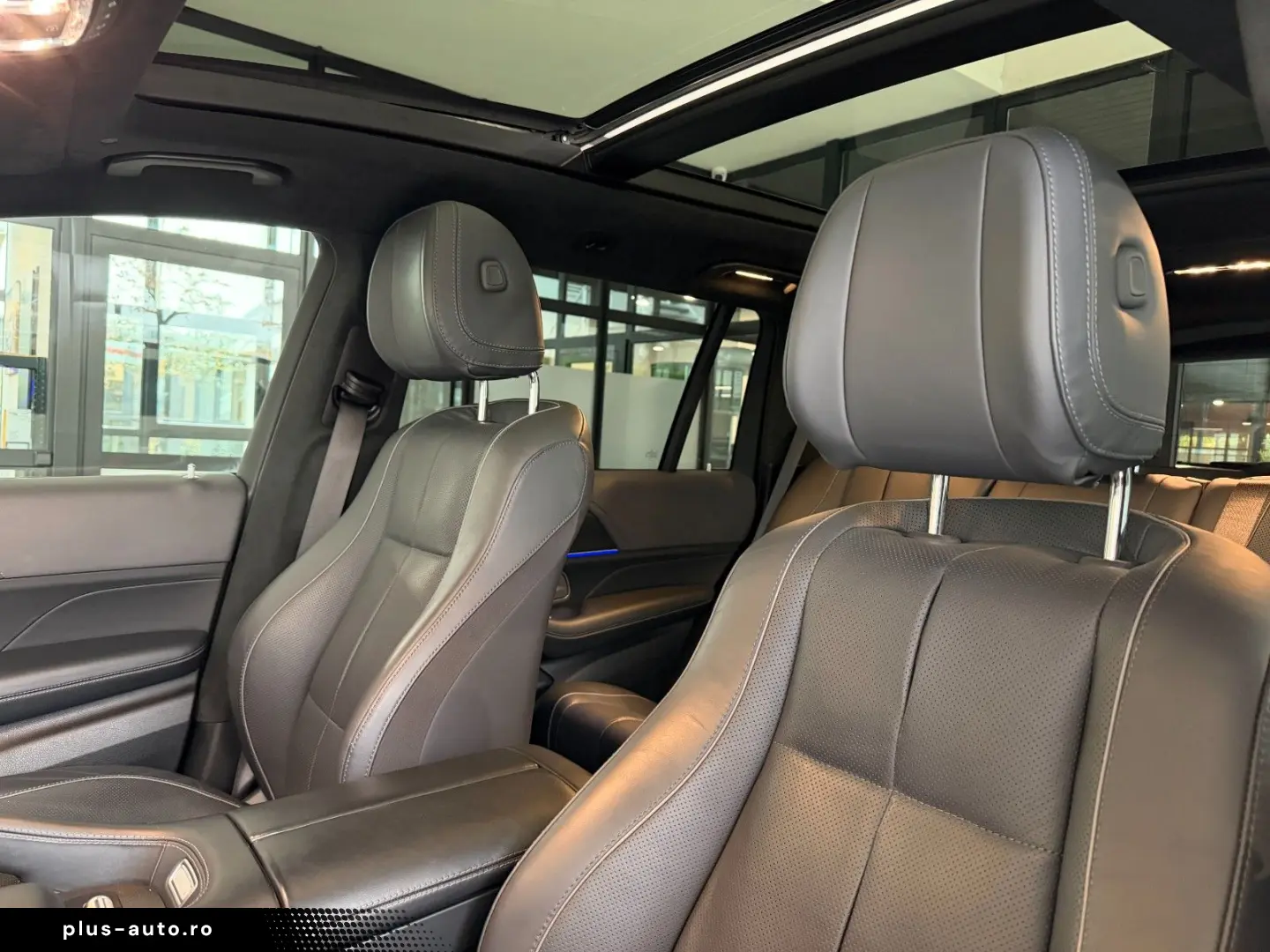 GLS 400d 4.M  AMG DESIGNO NIGHT ACC PANO MASSAGE