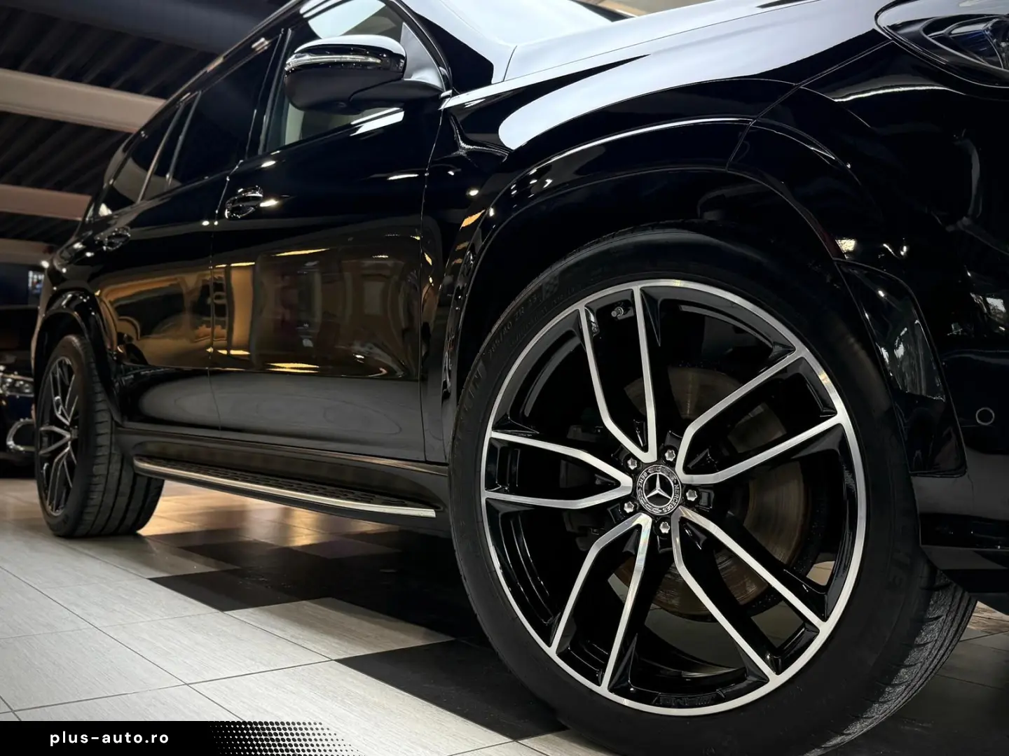 GLS 400 d 4M AMG Pano StHzg AHK HuD Burme. 23