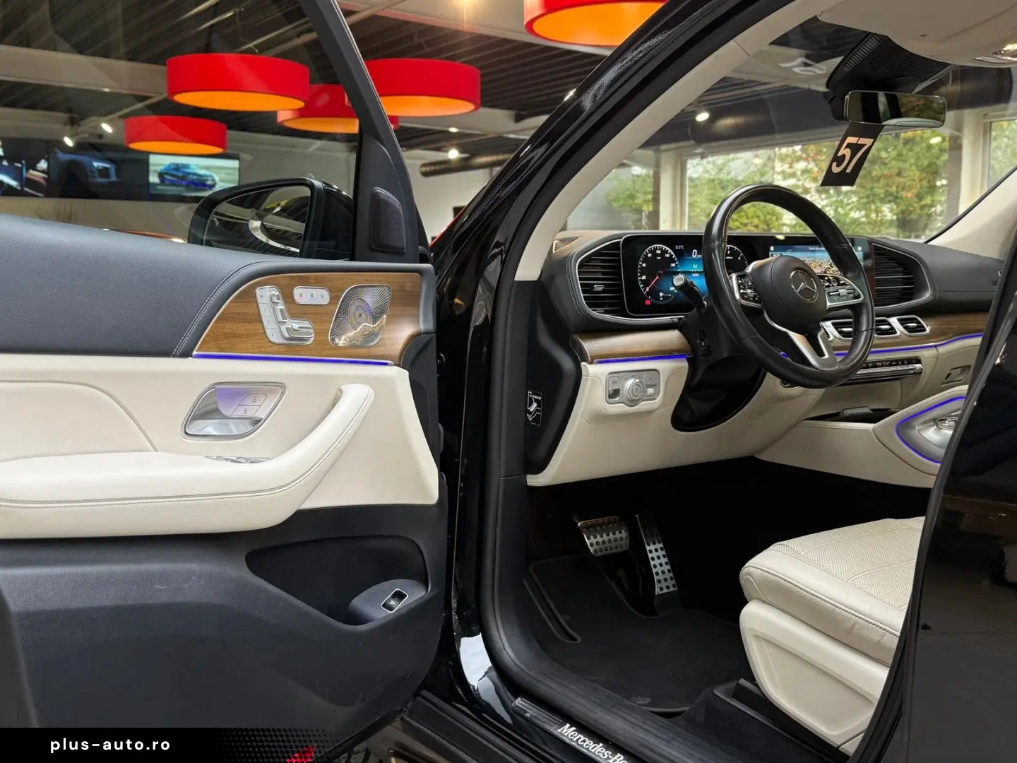 GLS 400 d 4M AMG Pano StHzg AHK HuD Burme. 23