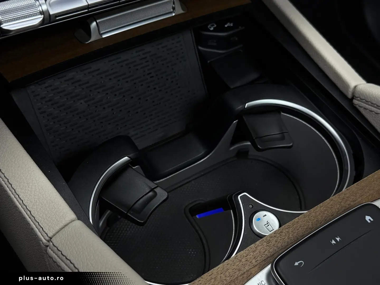 GLS 400 d 4M AMG Pano StHzg AHK HuD Burme. 23