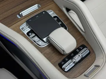 GLS 400 d 4M AMG Pano StHzg AHK HuD Burme. 23