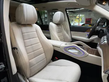 GLS 400 d 4M AMG Pano StHzg AHK HuD Burme. 23