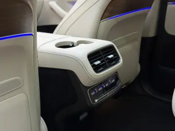 GLS 400 d 4M AMG Pano StHzg AHK HuD Burme. 23