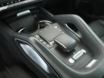 GLS 400 d 4M AMG 7-Sitzer Pano Standh Memory AHK