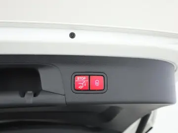 GLS 400 d 4M AMG 7-Sitzer Pano Standh Memory AHK