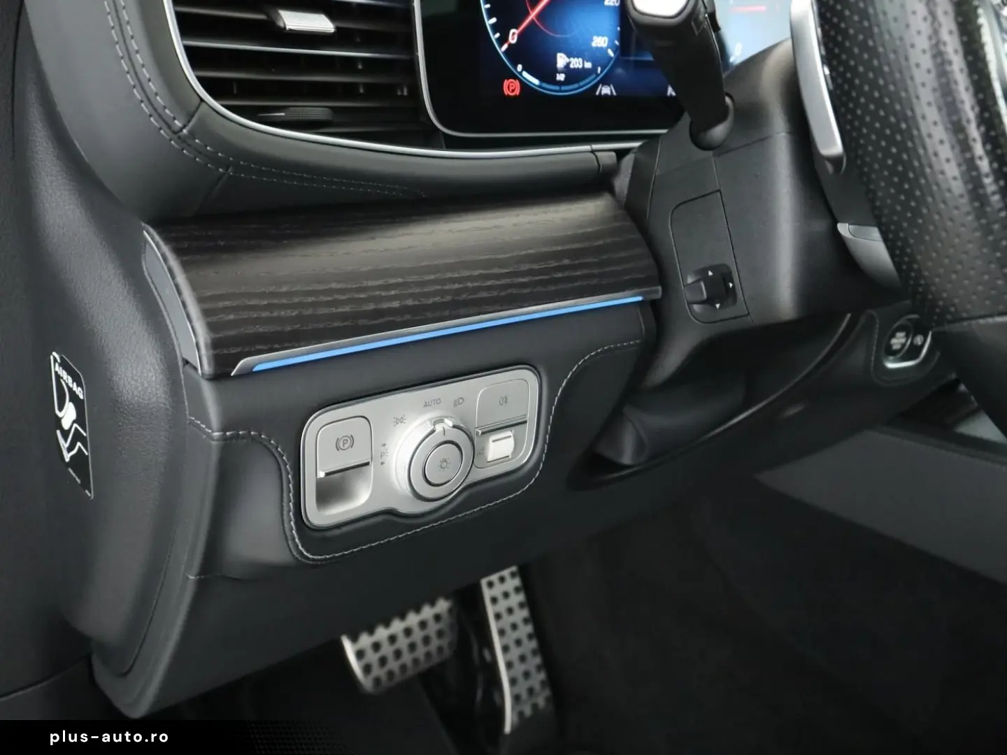 GLS 400 d 4M AMG 7-Sitzer Pano Standh Memory AHK