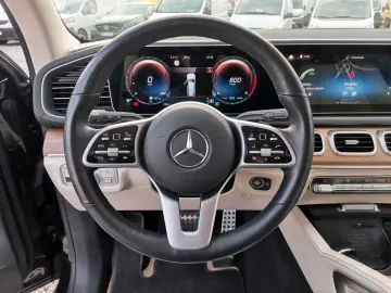 GLS 580 4Matic  AMG  7 sitze  Panorama  Ahk