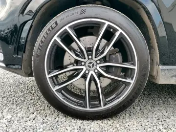 GLS 580 4Matic  AMG  7 sitze  Panorama  Ahk