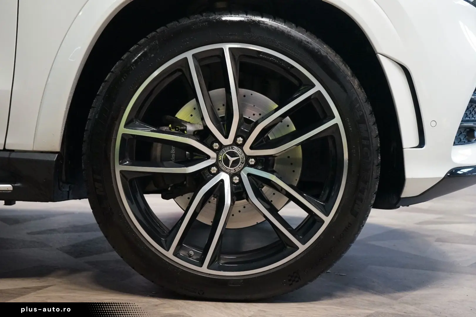 GLS 350d 4M AMG BUR TOW PANO 72.149€ NETTO