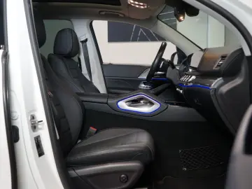 GLS 350d 4M AMG BUR TOW PANO 72.149€ NETTO