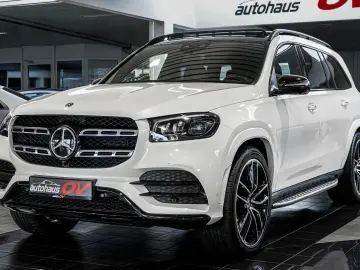 GLS 400d 4M AMG Designo Night 3xTV Head ACC Pano