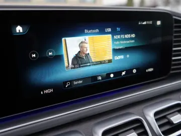 GLS 400d 4M AMG Designo Night 3xTV Head ACC Pano