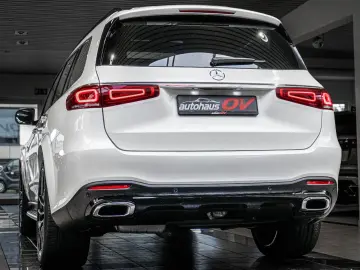 GLS 400d 4M AMG Designo Night 3xTV Head ACC Pano