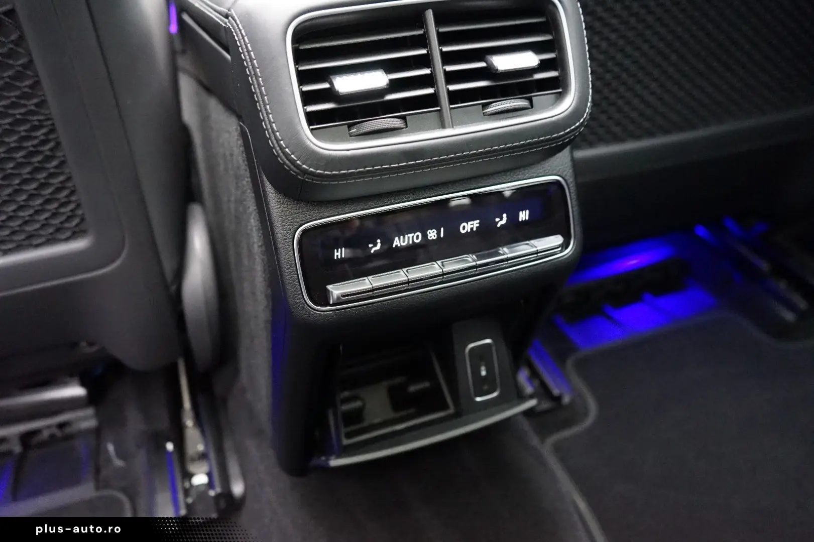 GLS 400d 4M AMG Designo Night 3xTV Head ACC Pano