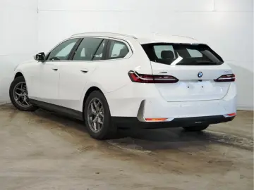 520d xDrive Touring Sport HKSound eSitze Belüft