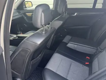 Mercedes Benz C220 diesel cutie
