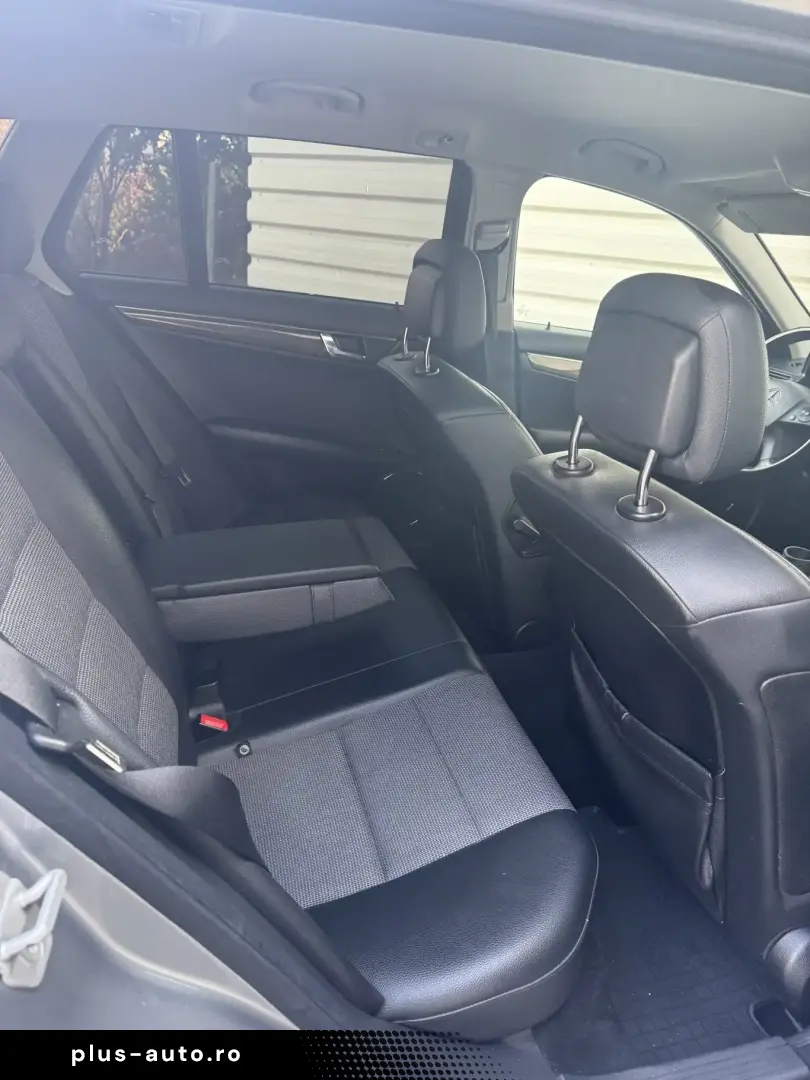 Mercedes Benz C220 diesel cutie