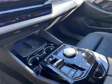 520i T. M-Sport Innov 360 HuD 20'' Keyless PA