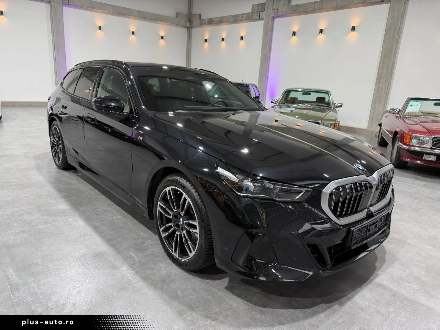 520 i M Sport AHK Carbon 360  Shadow Live HUD