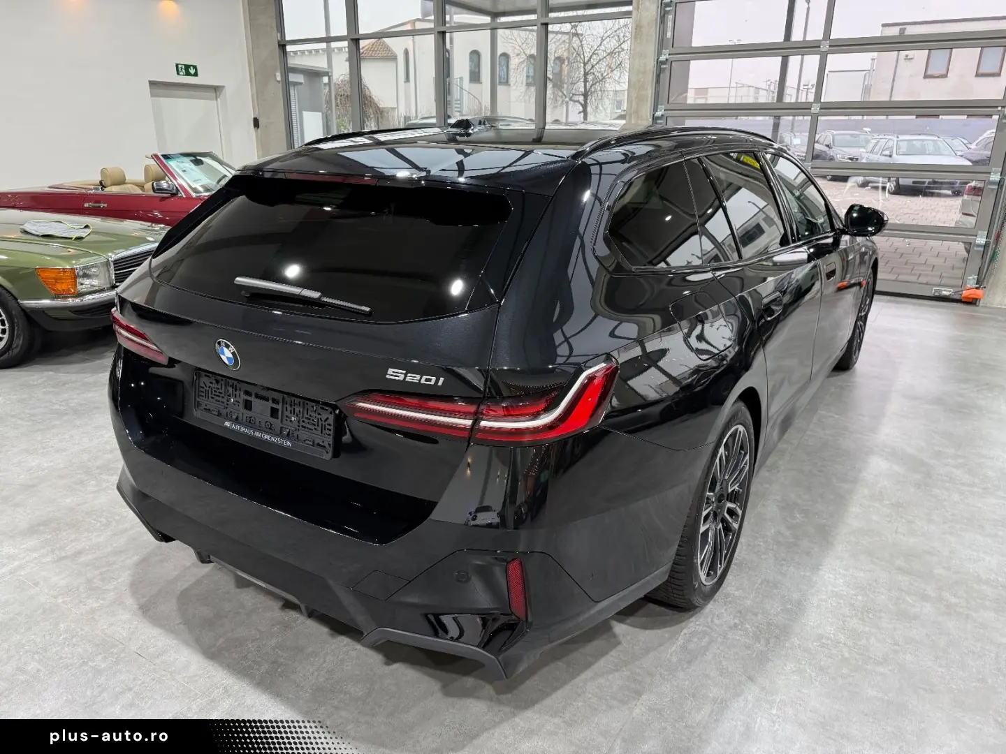 520 i M Sport AHK Carbon 360  Shadow Live HUD