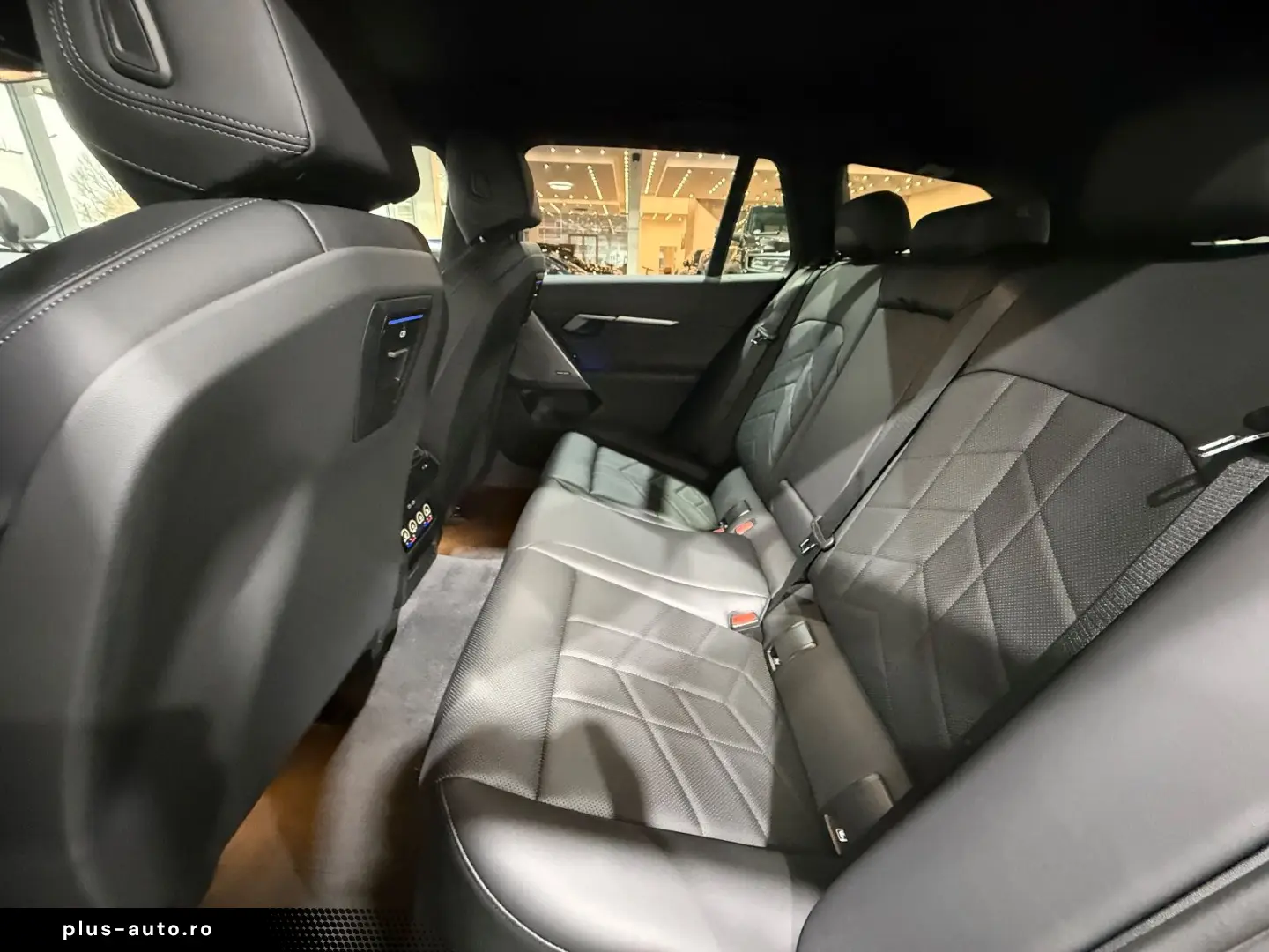 520 i M Sport AHK Carbon 360  Shadow Live HUD