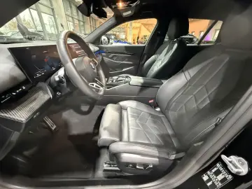 520 i M Sport AHK Carbon 360  Shadow Live HUD