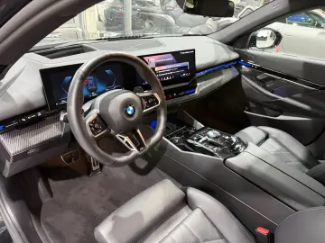 520 i M Sport AHK Carbon 360  Shadow Live HUD