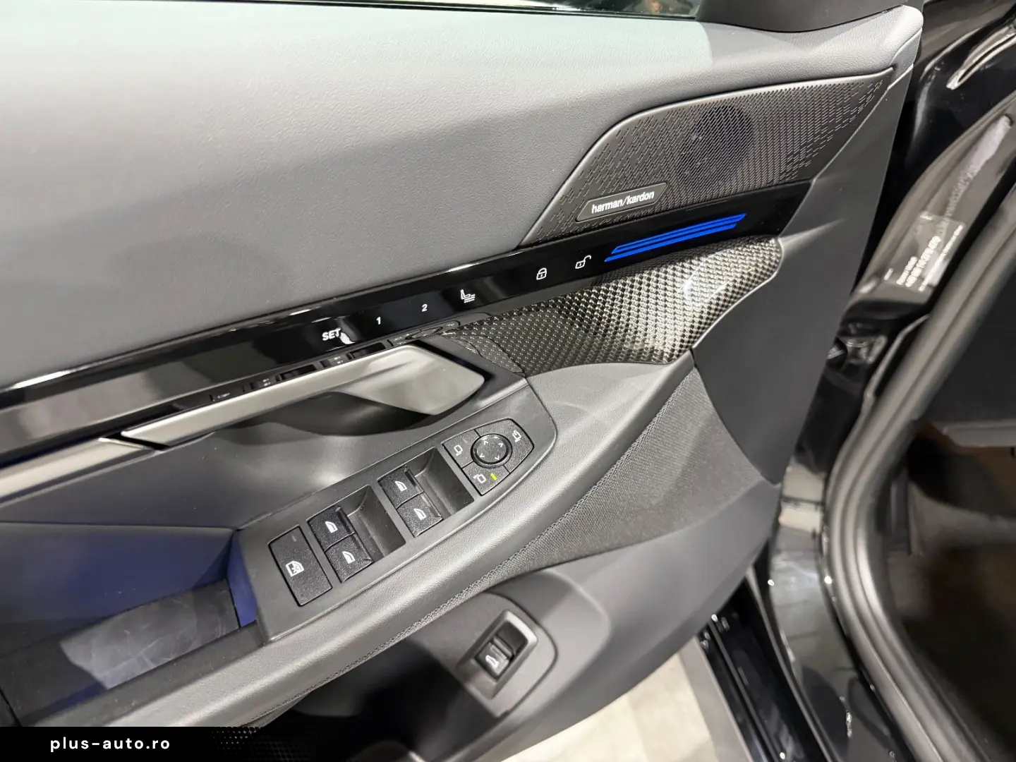 520 i M Sport AHK Carbon 360  Shadow Live HUD