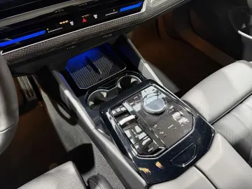 520 i M Sport AHK Carbon 360  Shadow Live HUD