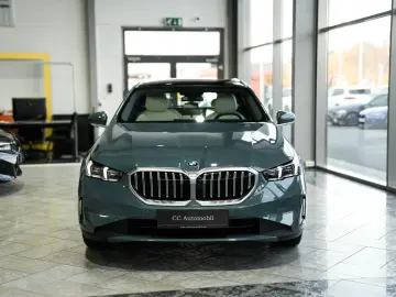 520d Touring Panorama Belüftung Leder Harman