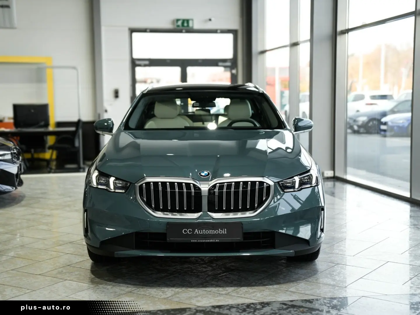520d Touring Panorama Belüftung Leder Harman