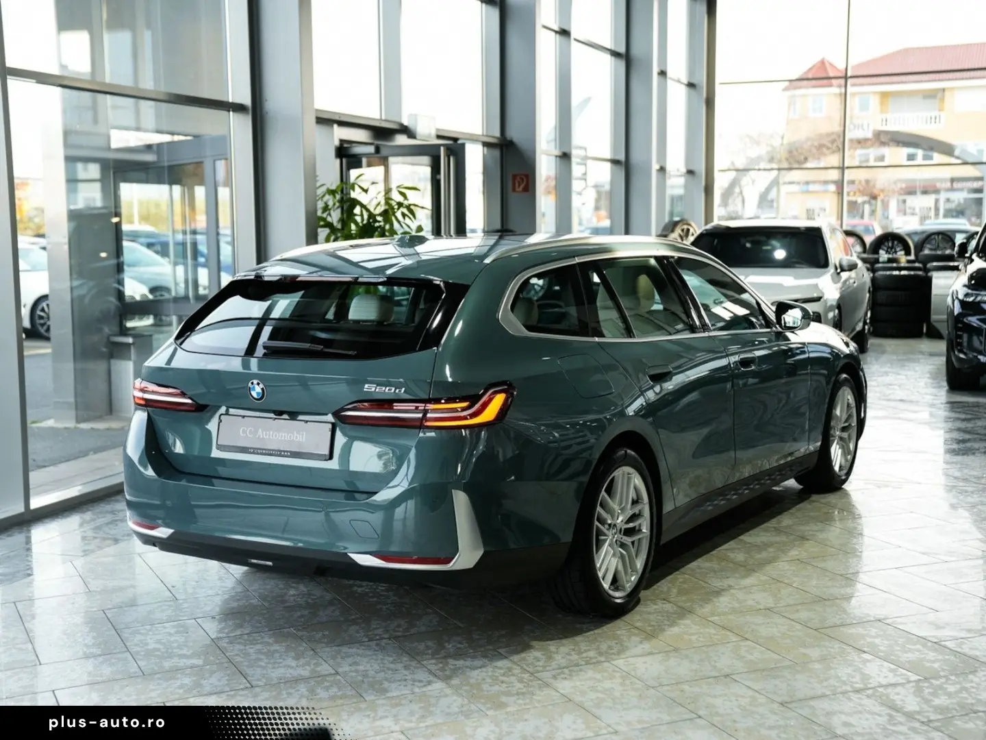 520d Touring Panorama Belüftung Leder Harman