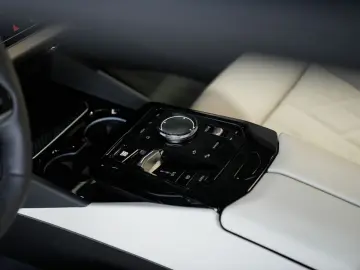 520d Touring Panorama Belüftung Leder Harman