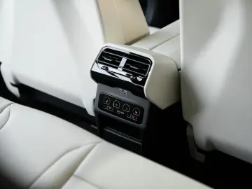 520d Touring Panorama Belüftung Leder Harman