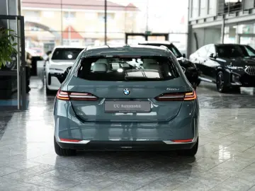 520d Touring Panorama Belüftung Leder Harman