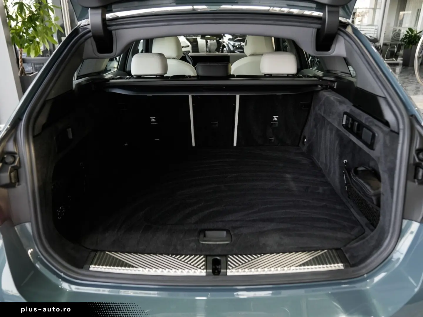 520d Touring Panorama Belüftung Leder Harman