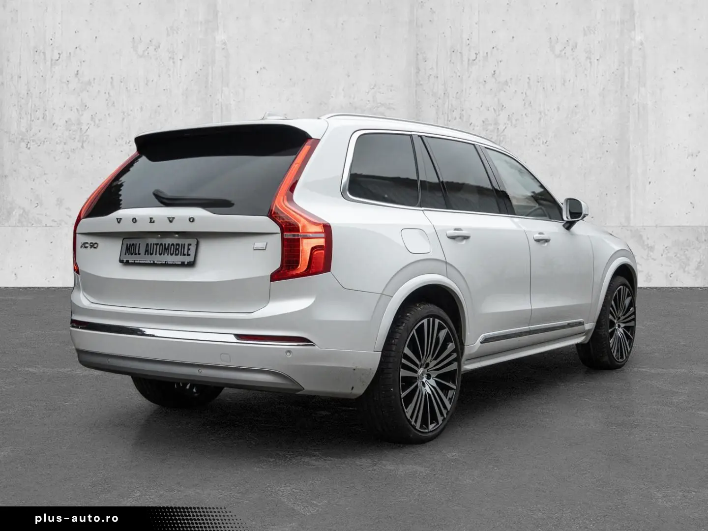 XC90 Inscription Expression Recharge Plug-In Hyb