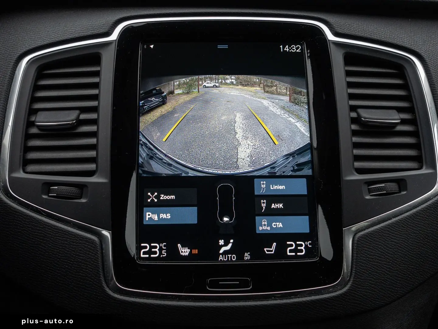 XC90 Inscription Expression Recharge Plug-In Hyb